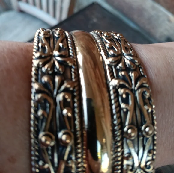 VINTAGE BARSE GOLD PLATED CUFF GORGEOUS SZ OS FITS MOST RARE UNISEX
